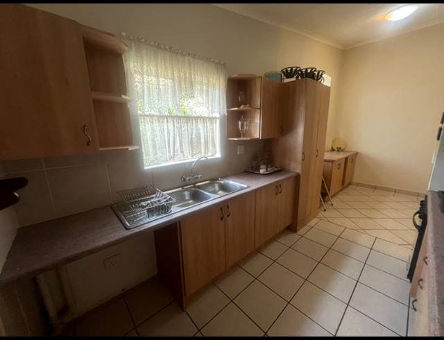 2 BEDROOM TOWNHOUSE FOR SALE IN CLARINA